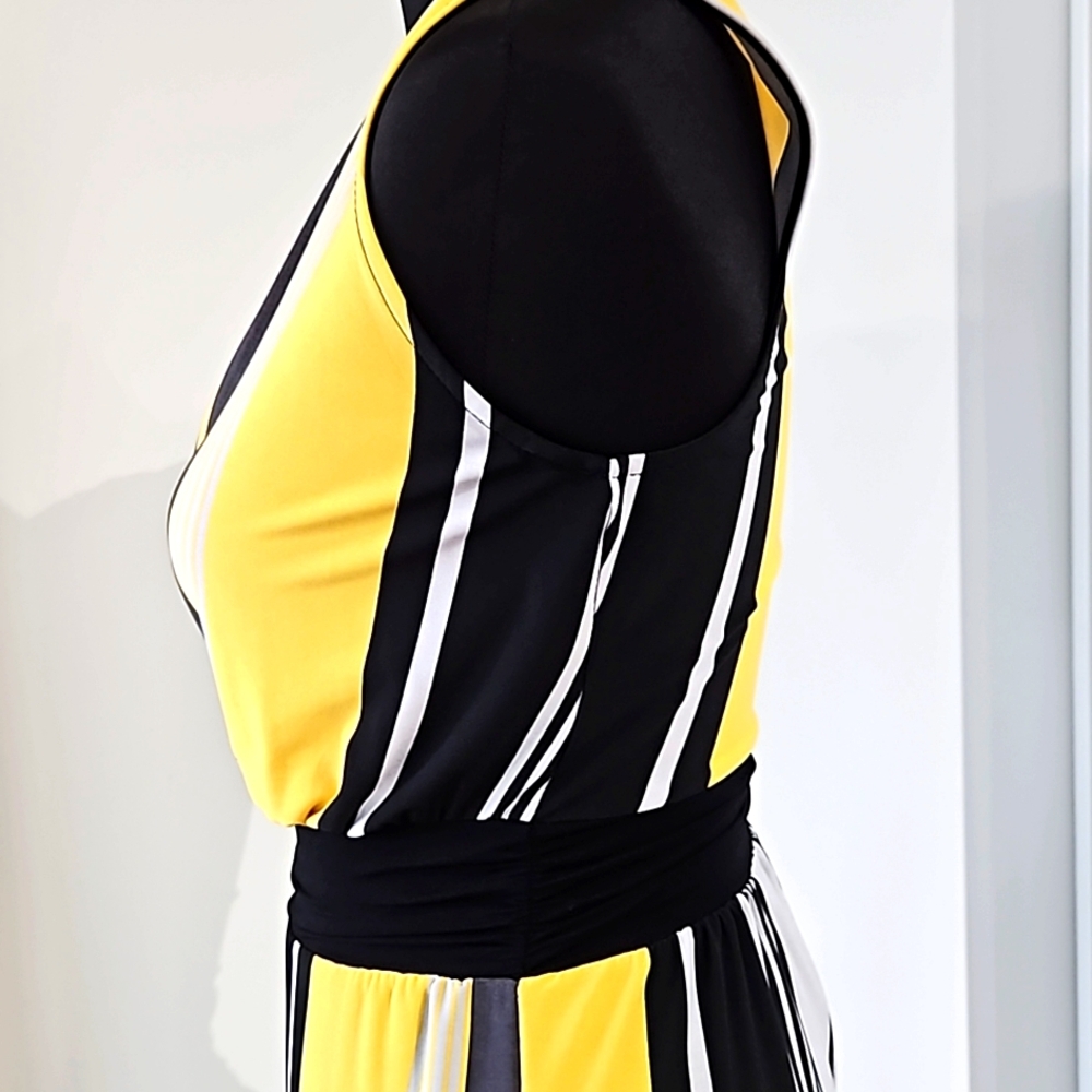 Wide leg Jumpsuit - Picture 5 of 7